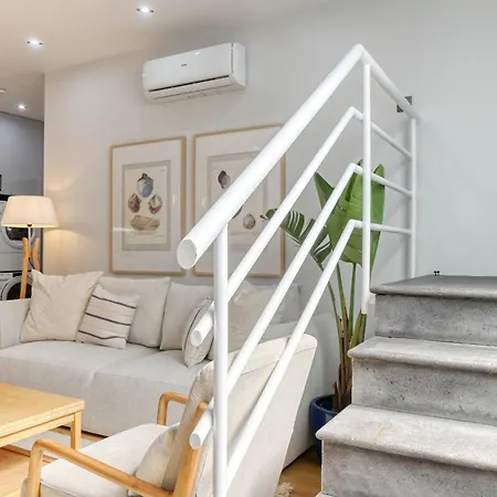 Seashell, A In Madeira Apartment