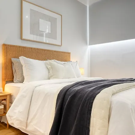 Seashell, A In Madeira Apartment